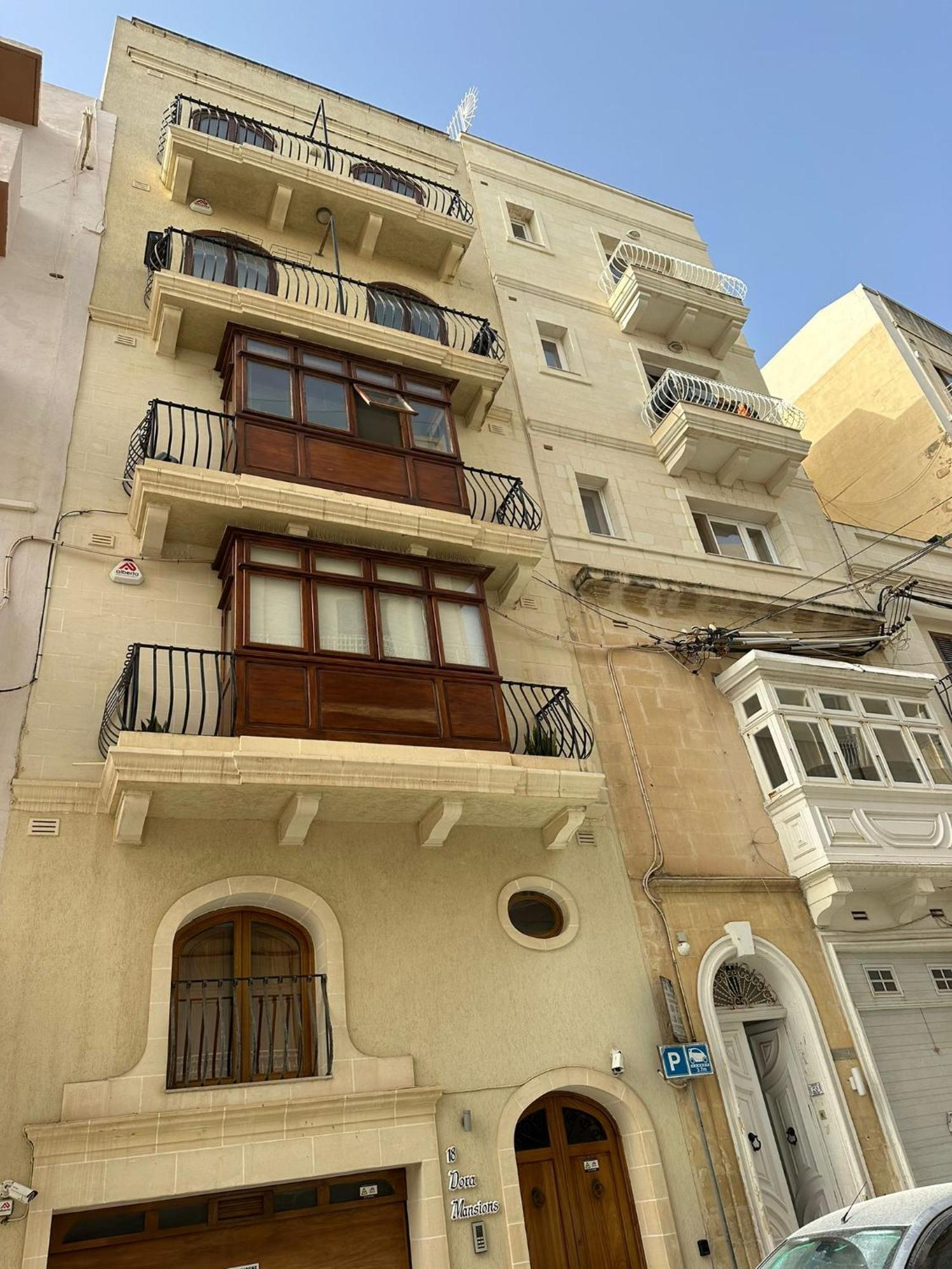 شقة Spacious Central Sliema Penthouse المظهر الخارجي الصورة